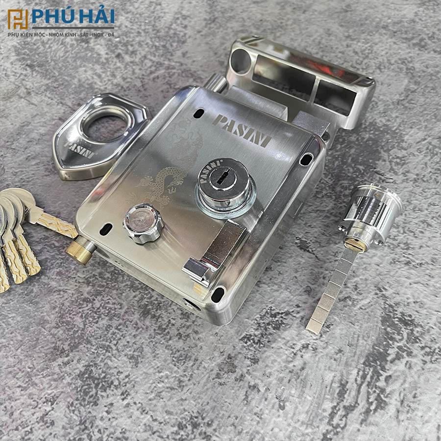 Khóa cổng M699-1 bằng Pasini (bộ)