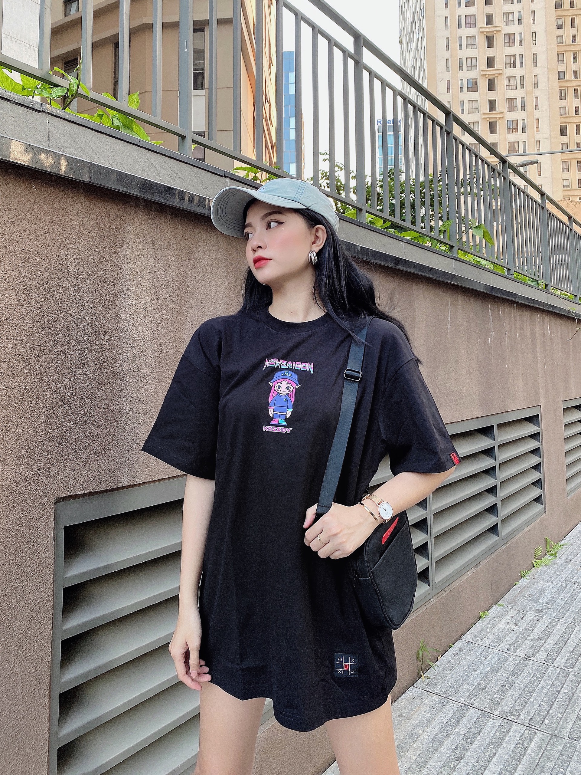 Áo Thun NEEDS OF WISDOM 'Kassidy' Tee