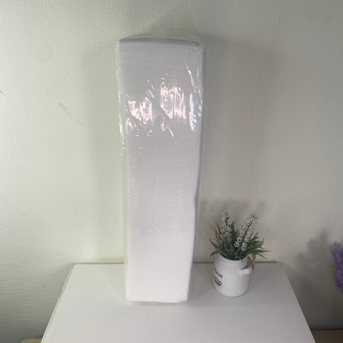 Khăn Giấy Vuông Rửa Mặt, Giấy Lau Mặt Spa (200 Tờ)