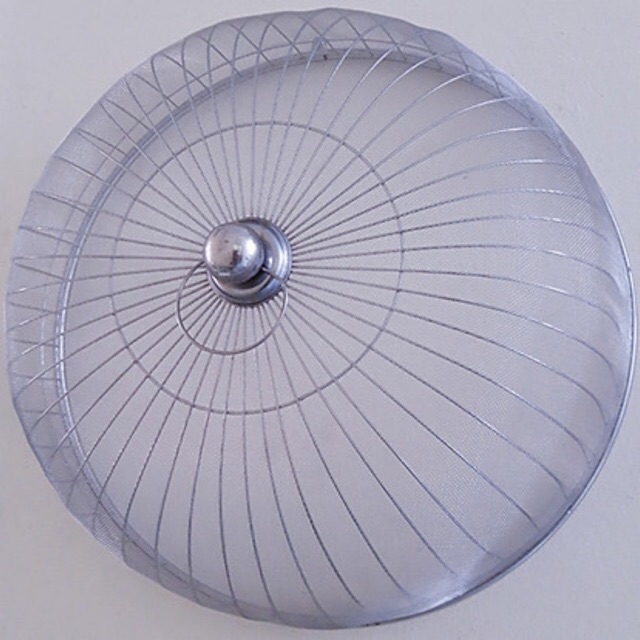 Lồng bàn lưới inox mới 2020 bền đẹp