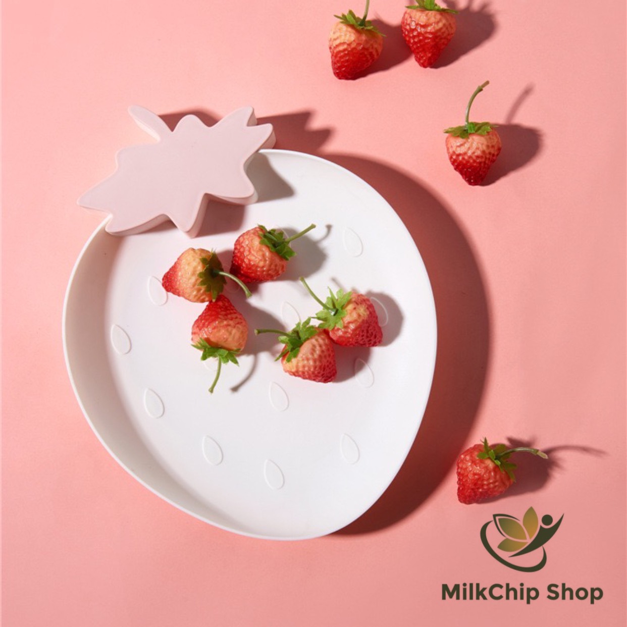 Khay ăn dặm cho bé, đĩa ăn dặm bằng lúa mạch hình quả dâu tây đáng yêu BK003