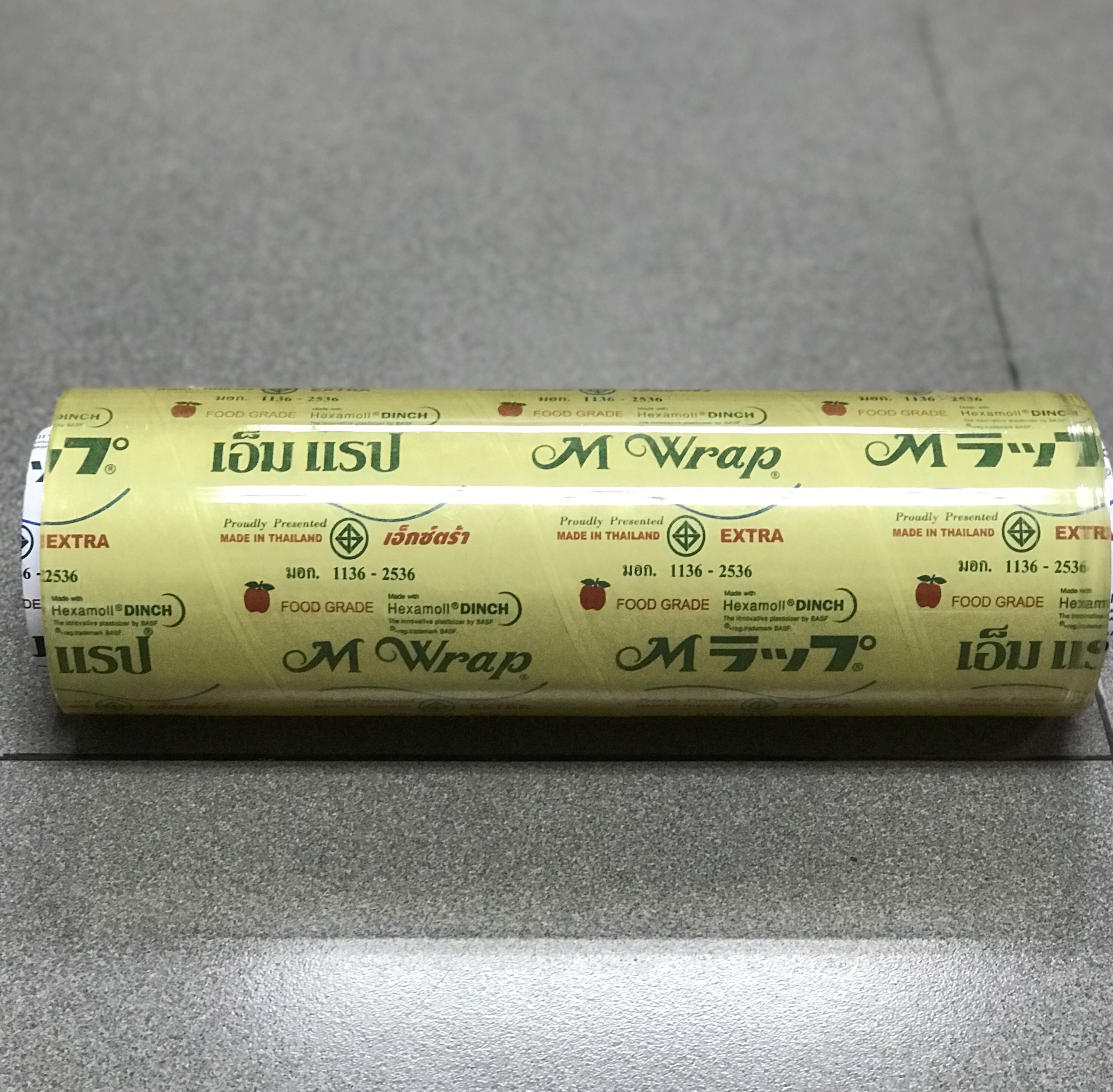 Màng bọc thực phẩm M Wrap_30cm x 500m _ Nhập khẩu Từ Thái Lan