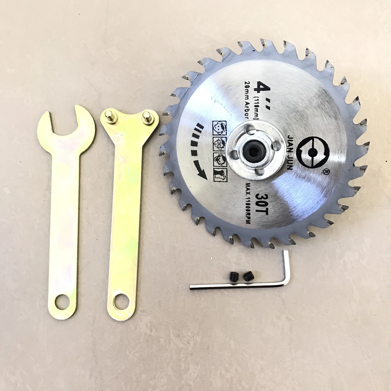 Bộ kẹp lưỡi cưa,cắt cho motor 775 trục 5mm kèm lưỡi cưa gỗ 110x20mm