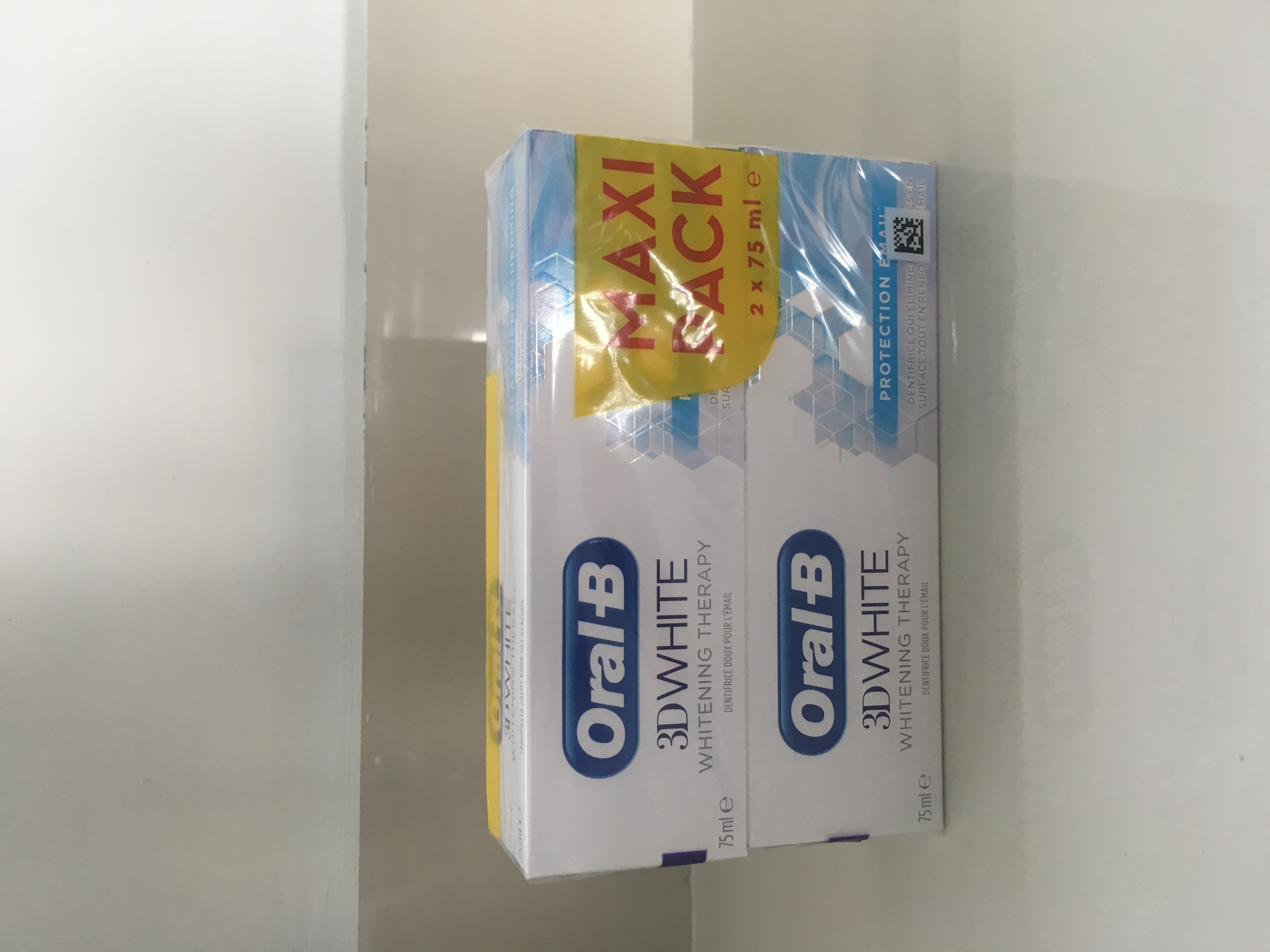 Kem đánh răng Oral-B 75ml/tuýp - hàng Pháp