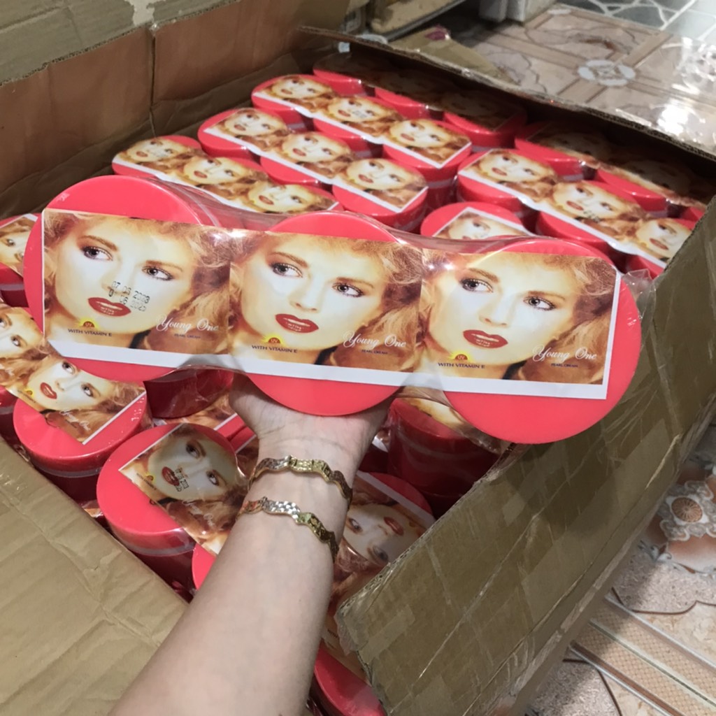[Ảnh thật] Kem cô gái tóc xù hủ lớn 100gr