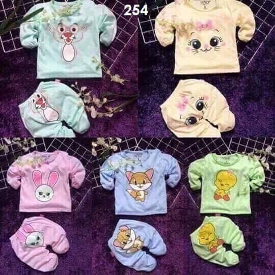 [HCM]Combo 5 Bộ Đồ Cotton Dài Tay Dành Cho Bé Trai và Bé Gái Từ 4kg đến 23kg Mẫu Mã Đa Dạng Chất Cotton 100% Co Giãn Hai Chiều Thấm Mồ Hôi Tốt( mẫu ngẫu nhiên)