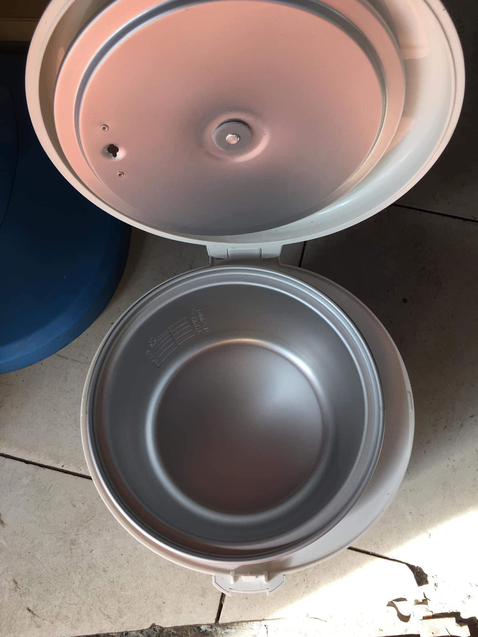 NỒI CƠM ĐIỆN SHARP THÁI LAN 1,2 LÍT[HÀNG TRƯNG BÀY MỚI 99%][GIẢM GIÁ]