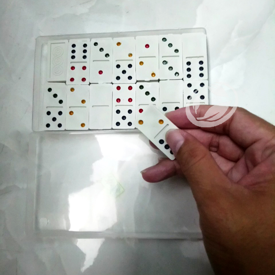 Cờ Domino Ngà Nhựa Cao Cấp Liên Hiệp Thành, Cờ Domino Giá Rẻ Màu Trắng Ngà - Boardgame Giúp Trẻ Thông Minh