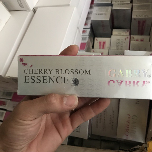 Dưỡng Bóng Kích Màu Môi Xăm Gabry