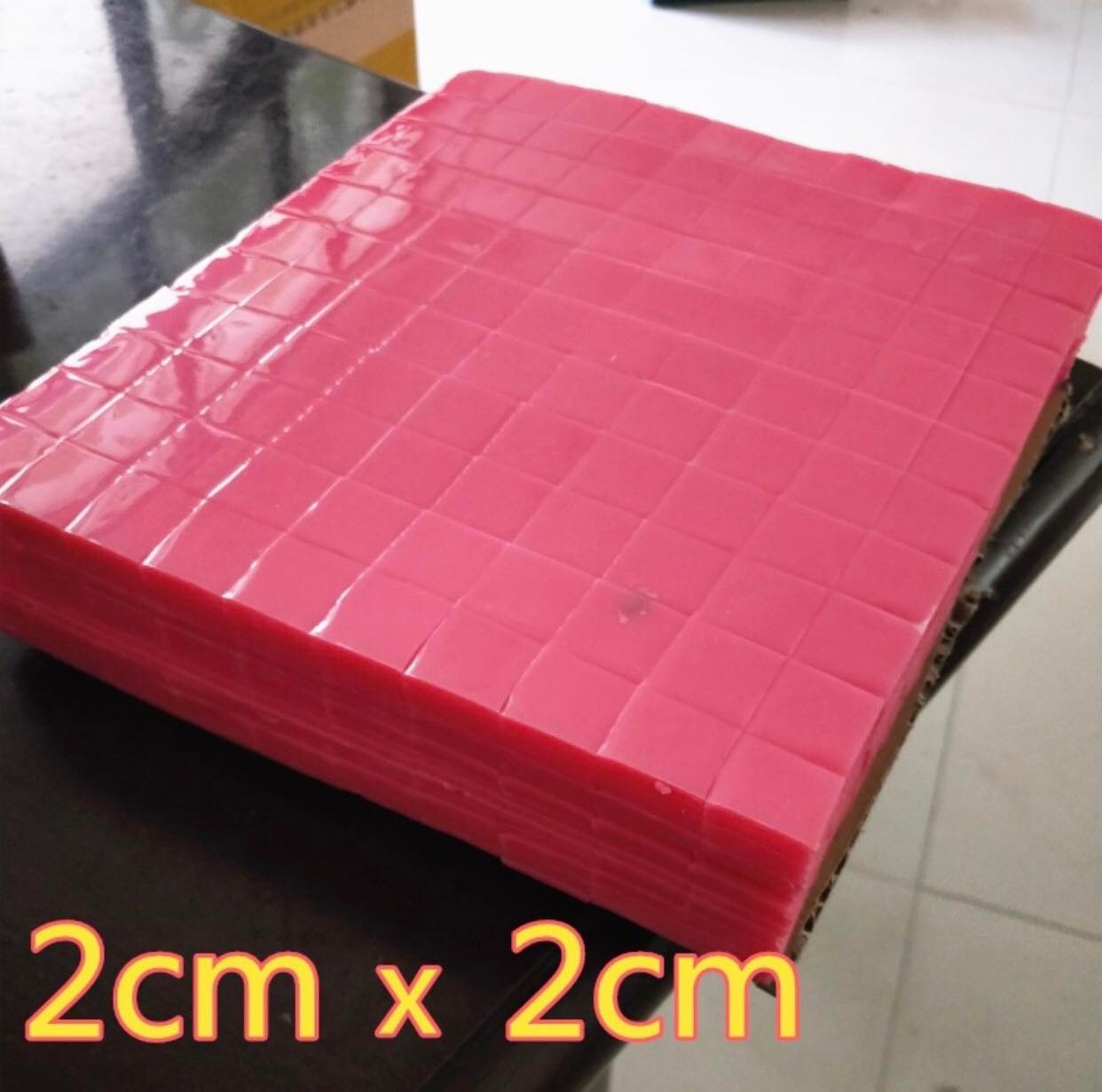 Sáp nến hỗ trợ làm tranh đính đá ( size 2x2cm)