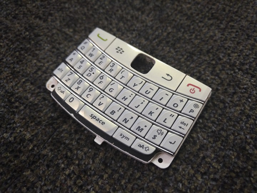 Phím BlackBerry 9700 trắng