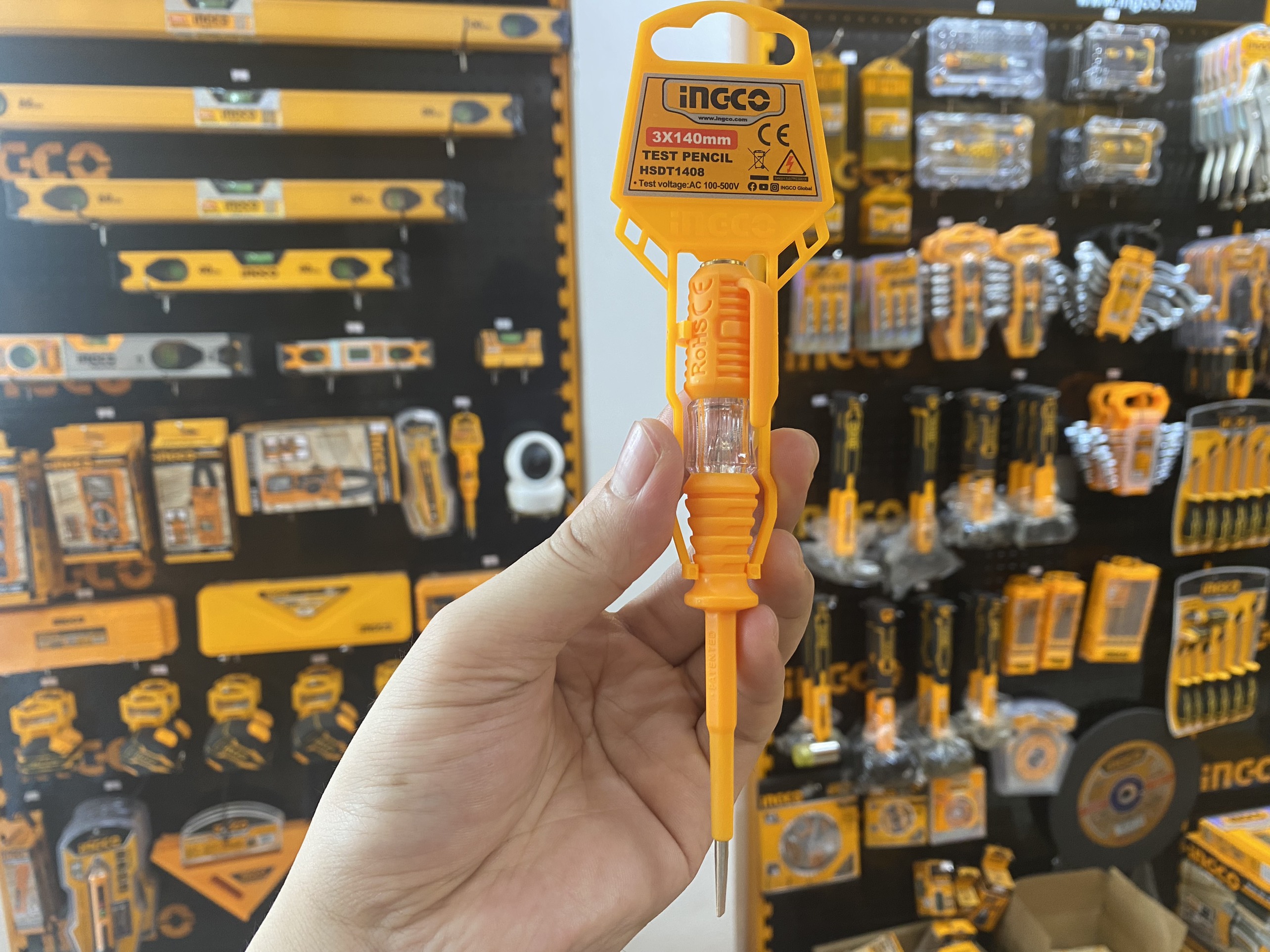 Bút thử điện INGCO HSDT1408