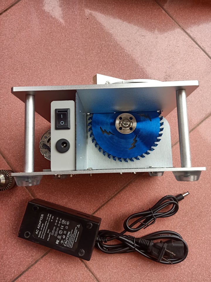máy cưa ,máy cưa bàn mini