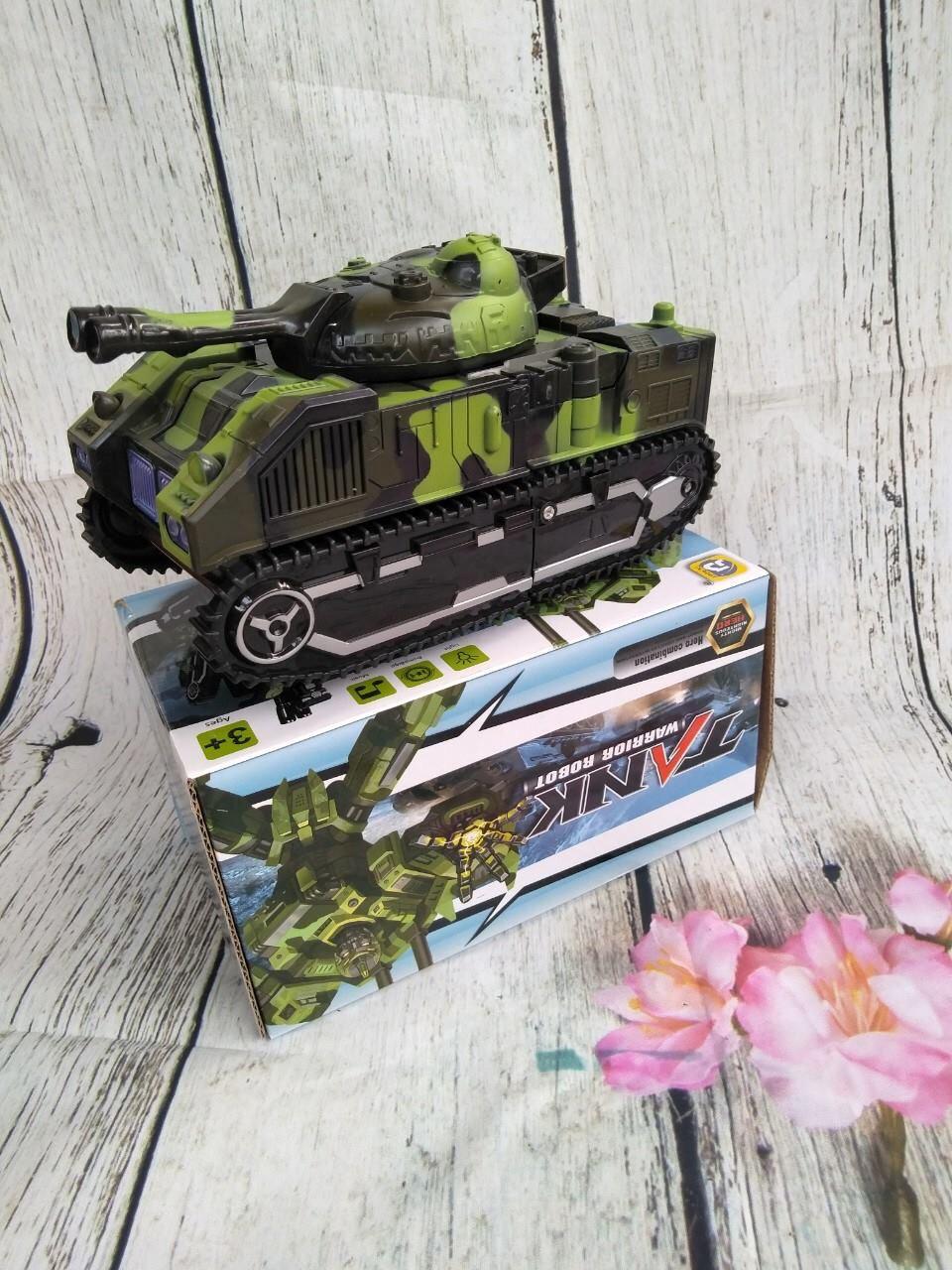 Đồ chơi xe tăng biến hình robot cảm ứng có đèn và nhạc cho bé