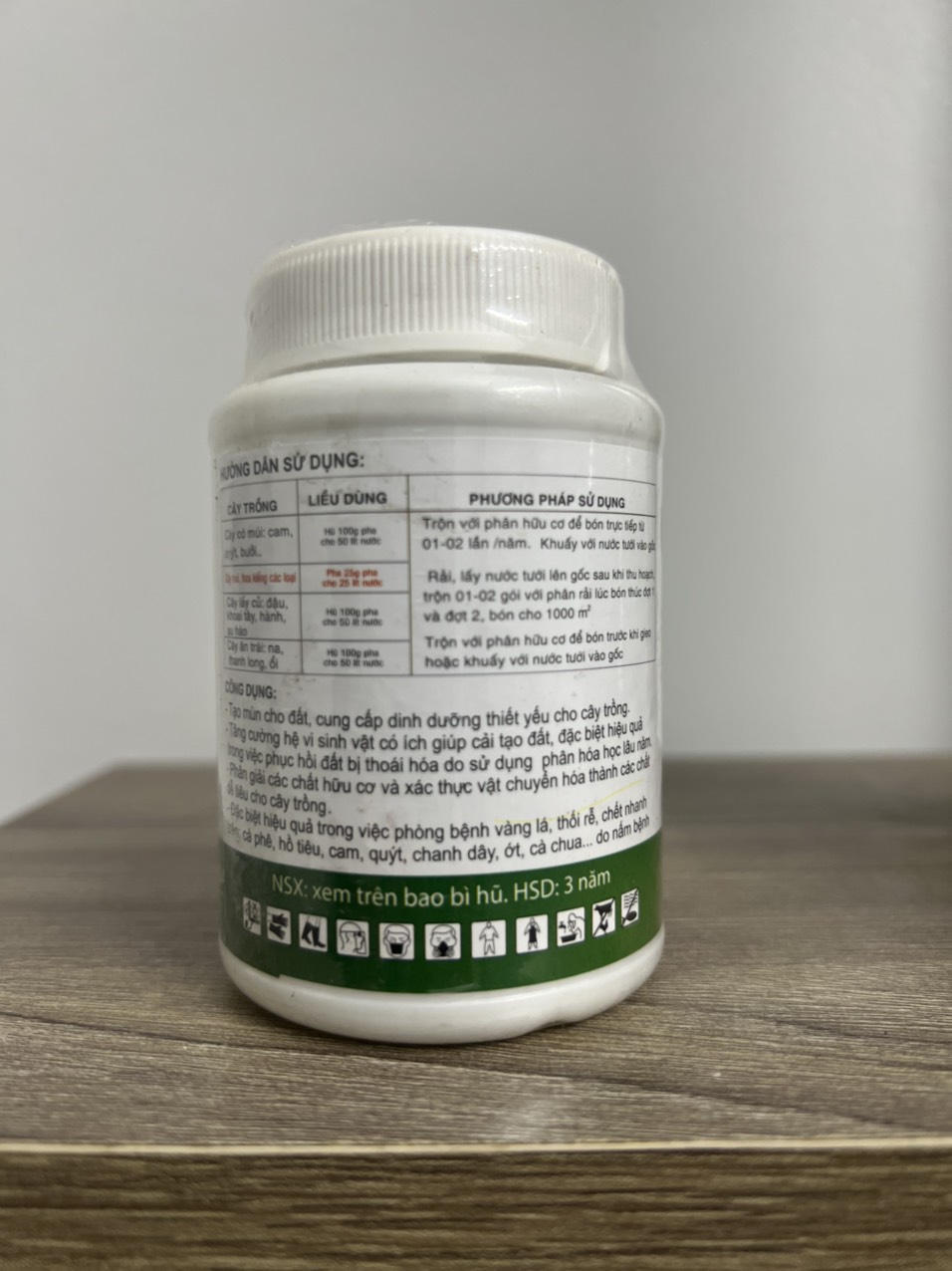 Phân bón Trichoderma hũ 100g