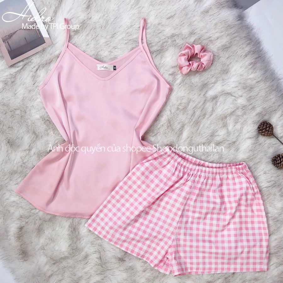 Bộ Hai Dây Lụa Satin Mix Quần Kẻ Caro Chất Đẹp