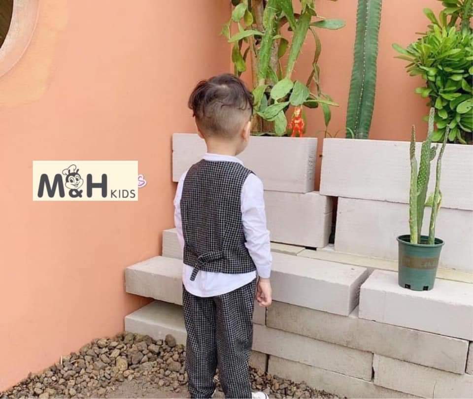 Sét công tử 4 chi tiết siêu đẹp cho bé trai (áo gile, quần âu, áo sơ mi và nơ )