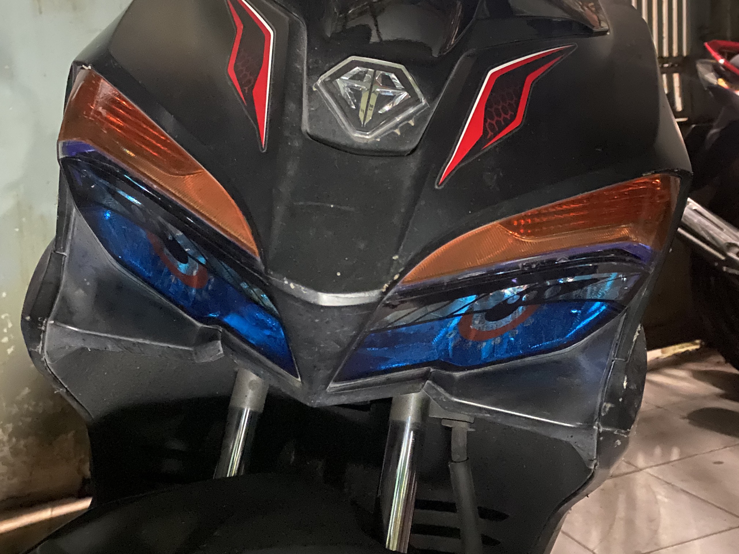 TEM DÁN XI NHAN AIR BLADE 2016-2019 MÀU CAM
