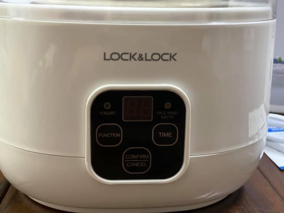 Máy Làm Sữa Chua Lock&Lock EJY211 - Hàng Chính Hãng