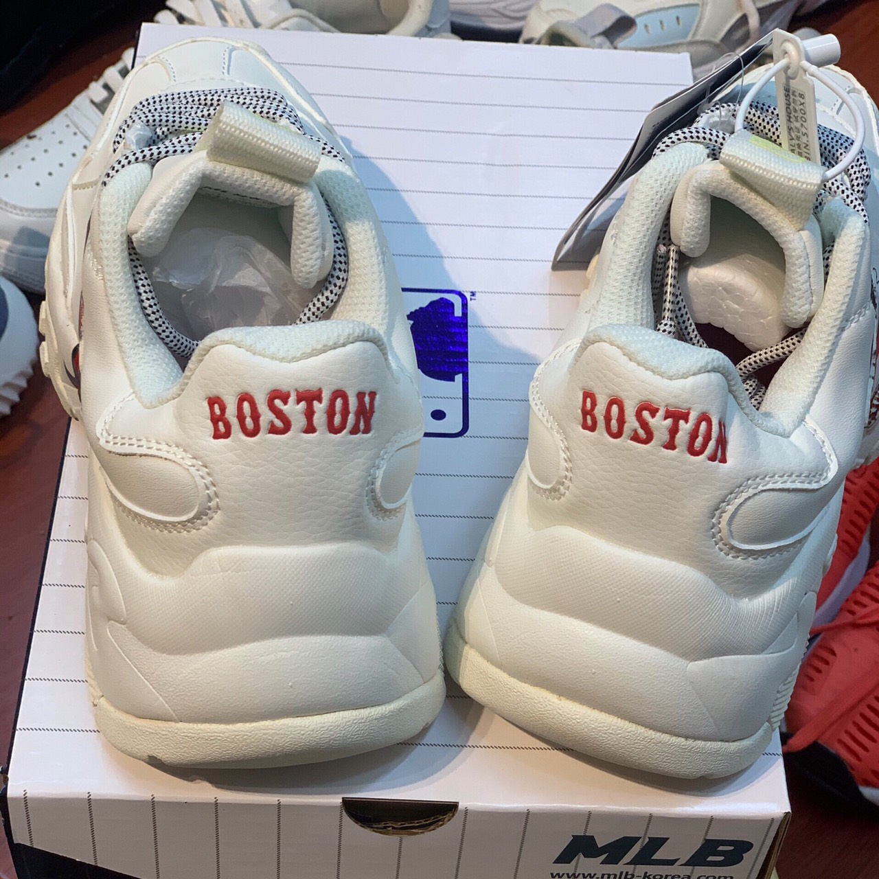 [CHÍNH HÃNG] Giày ML B BOSTON chữ đỏ {full box bill}