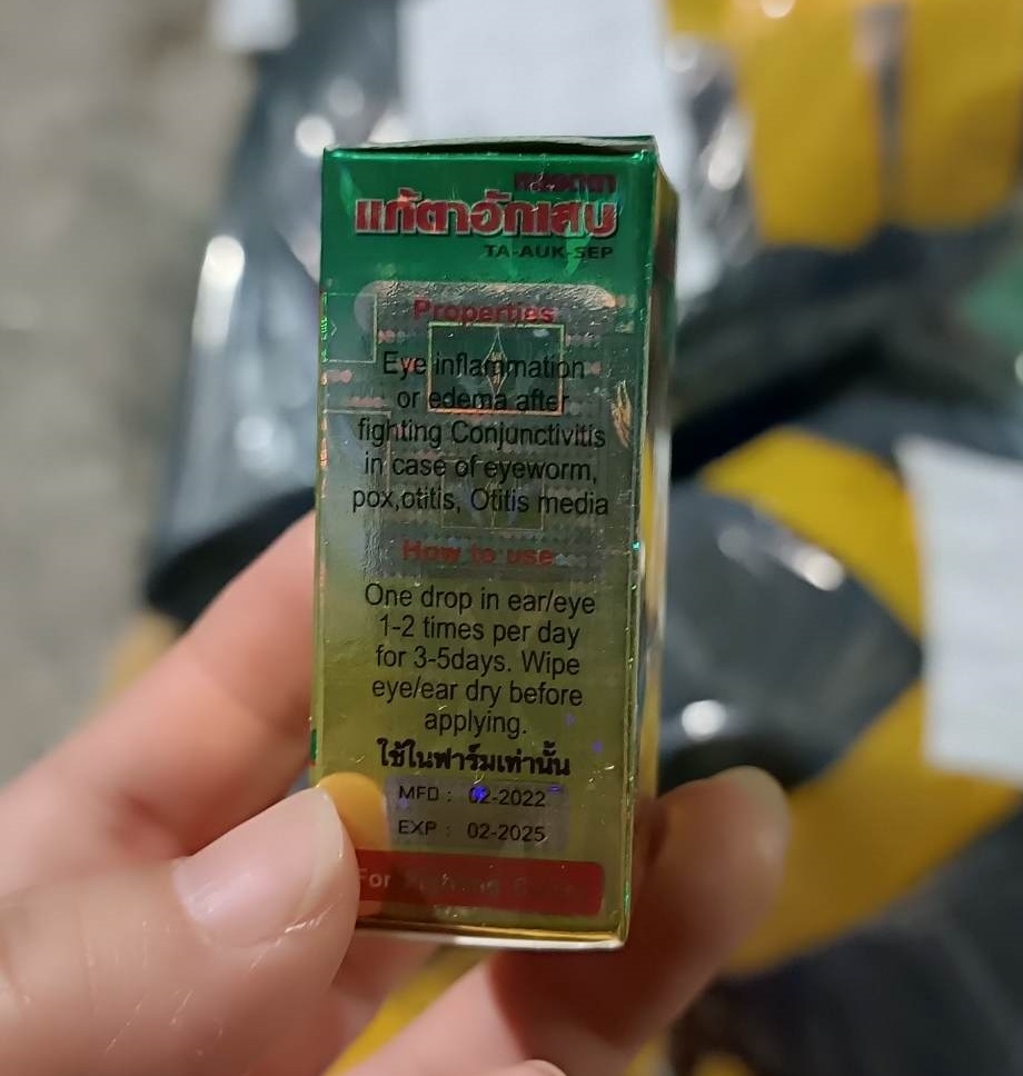 THUỐC NHỎ MẮT VÀNG TRỊ ĐAU MẮT, BỌT MẮT CHO GÀ ĐÁ