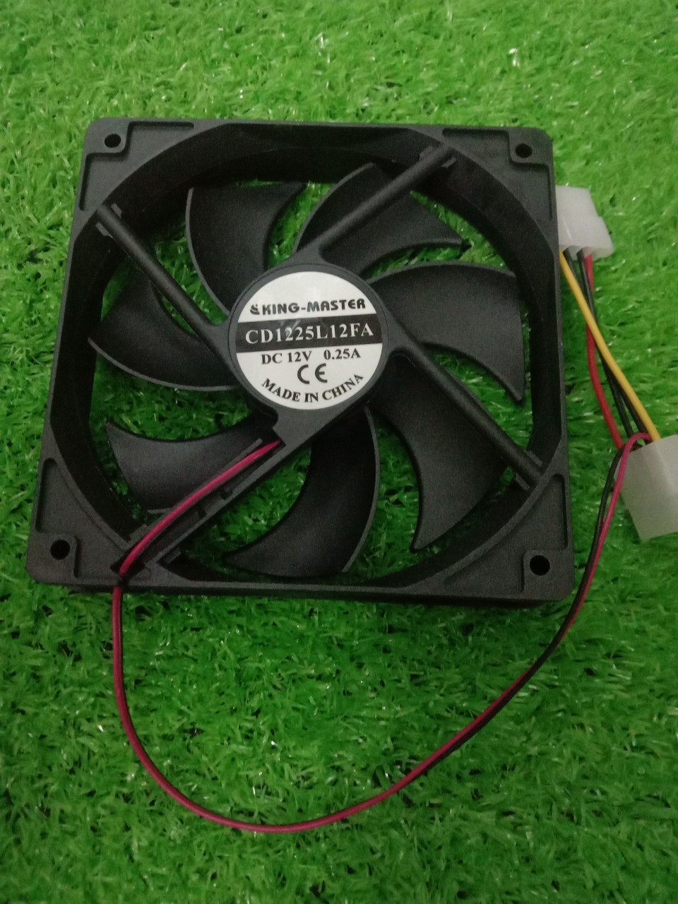 Quạt tản nhiệt 12v 9cm và 12cm