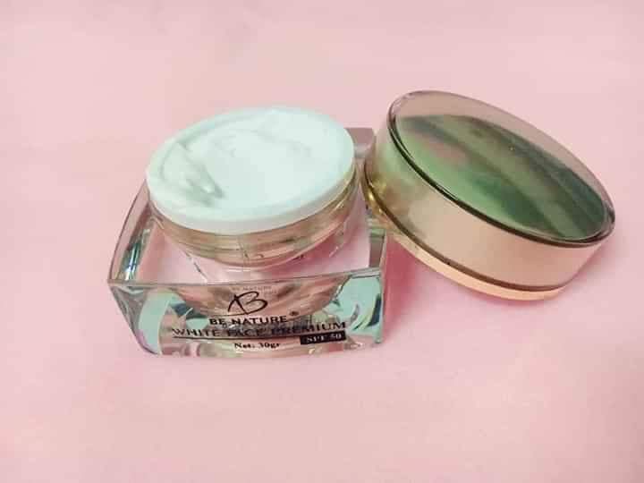 kem duong ban ngay White face premium