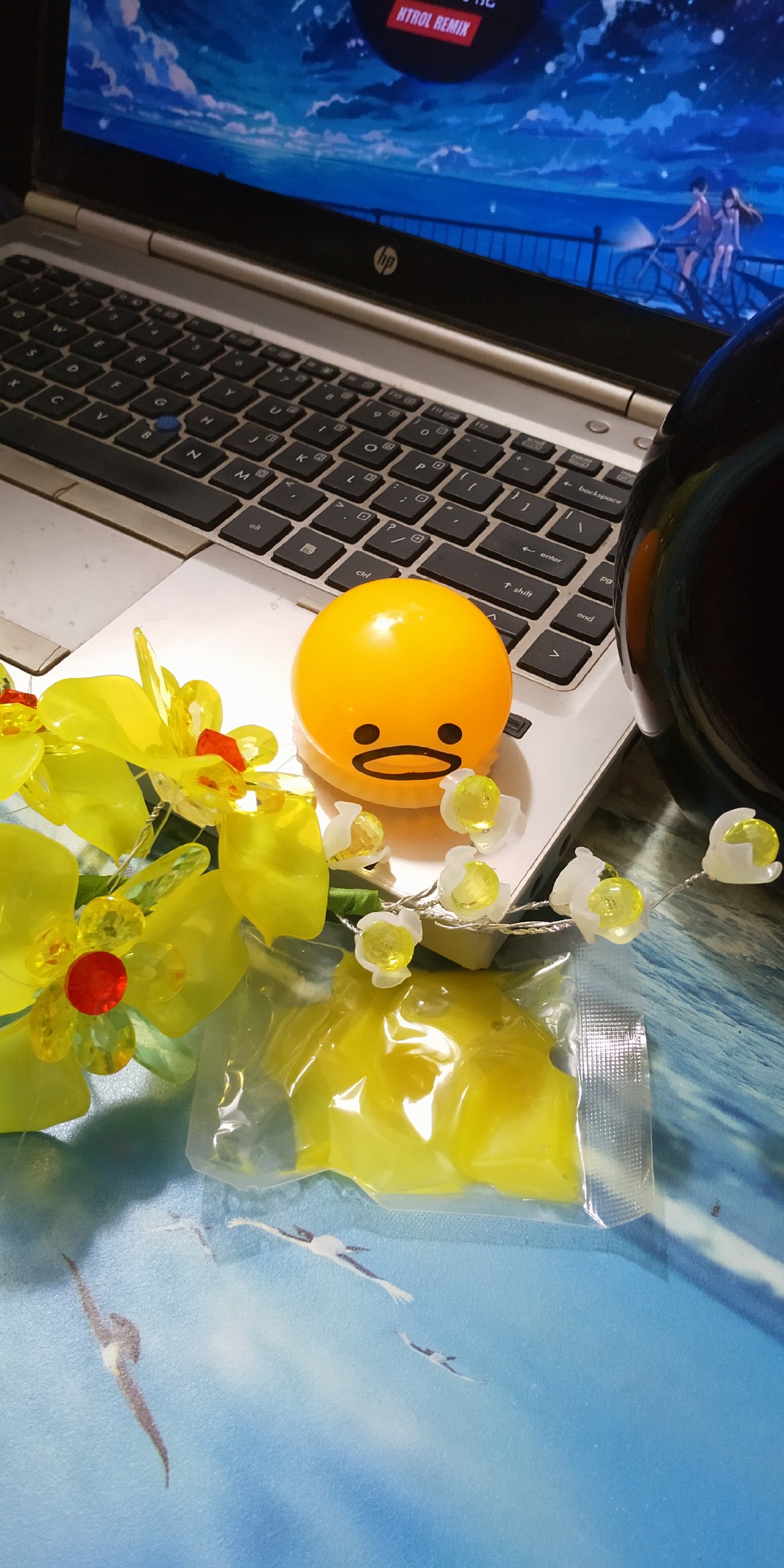 Đồ Chơi Hình Lòng Đỏ Trứng Giải stress