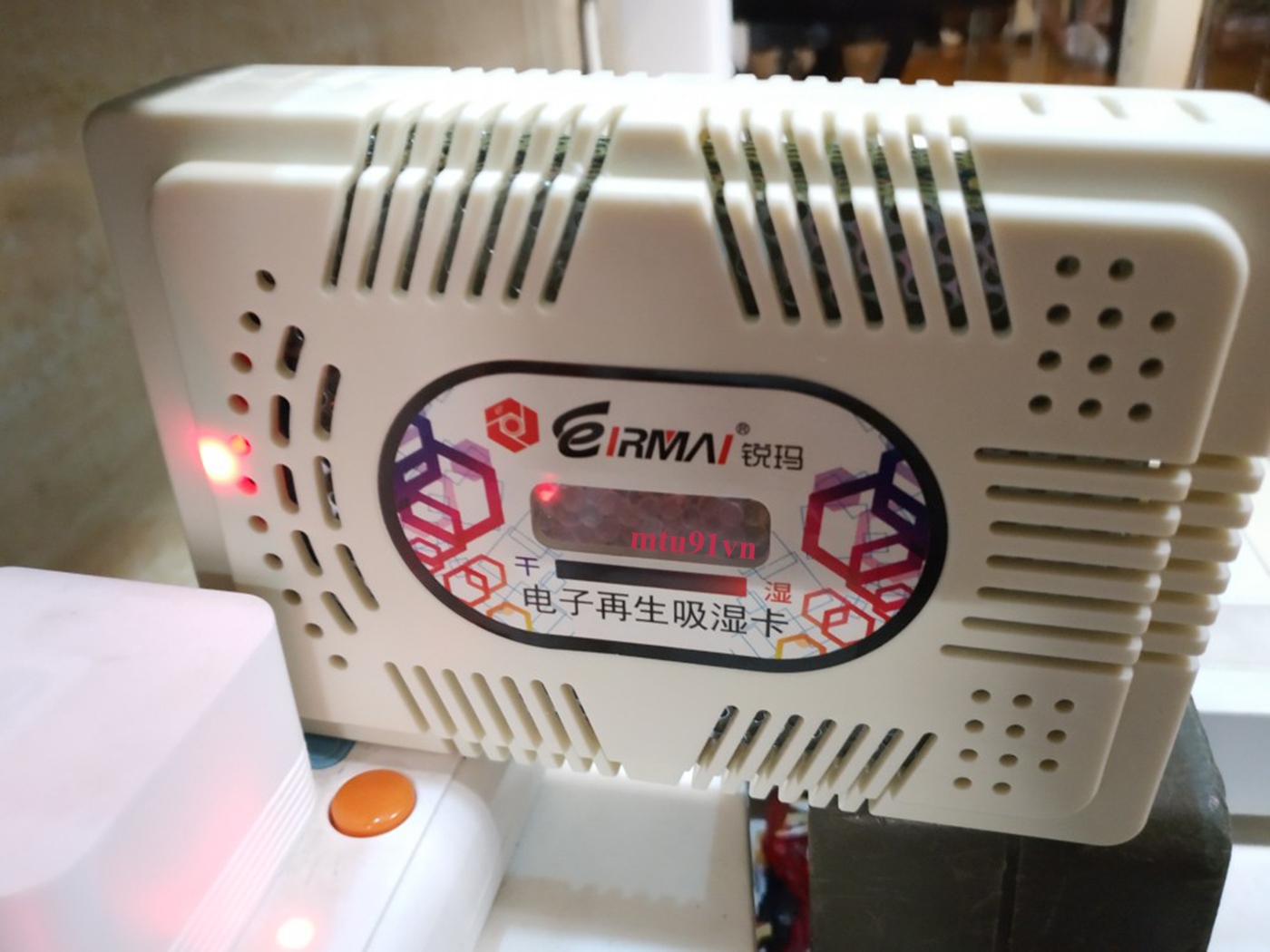 Máy Hút Ẩm, Chống Ẩm Đa Năng Eirmai HC-63C