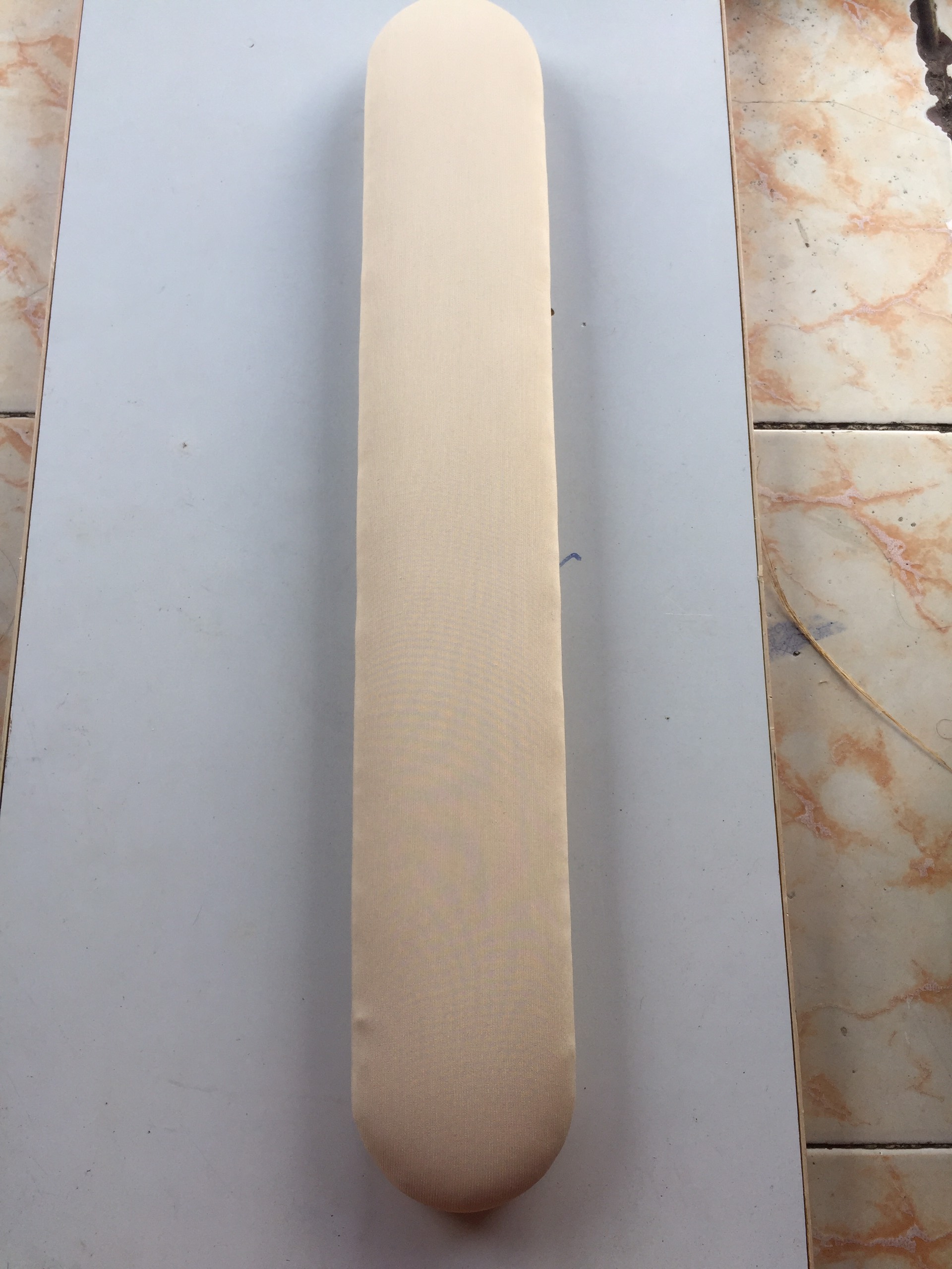 Thanh ủi tay áo gối ủi tay áo ứng dụng nhiều trong ủi quần áo