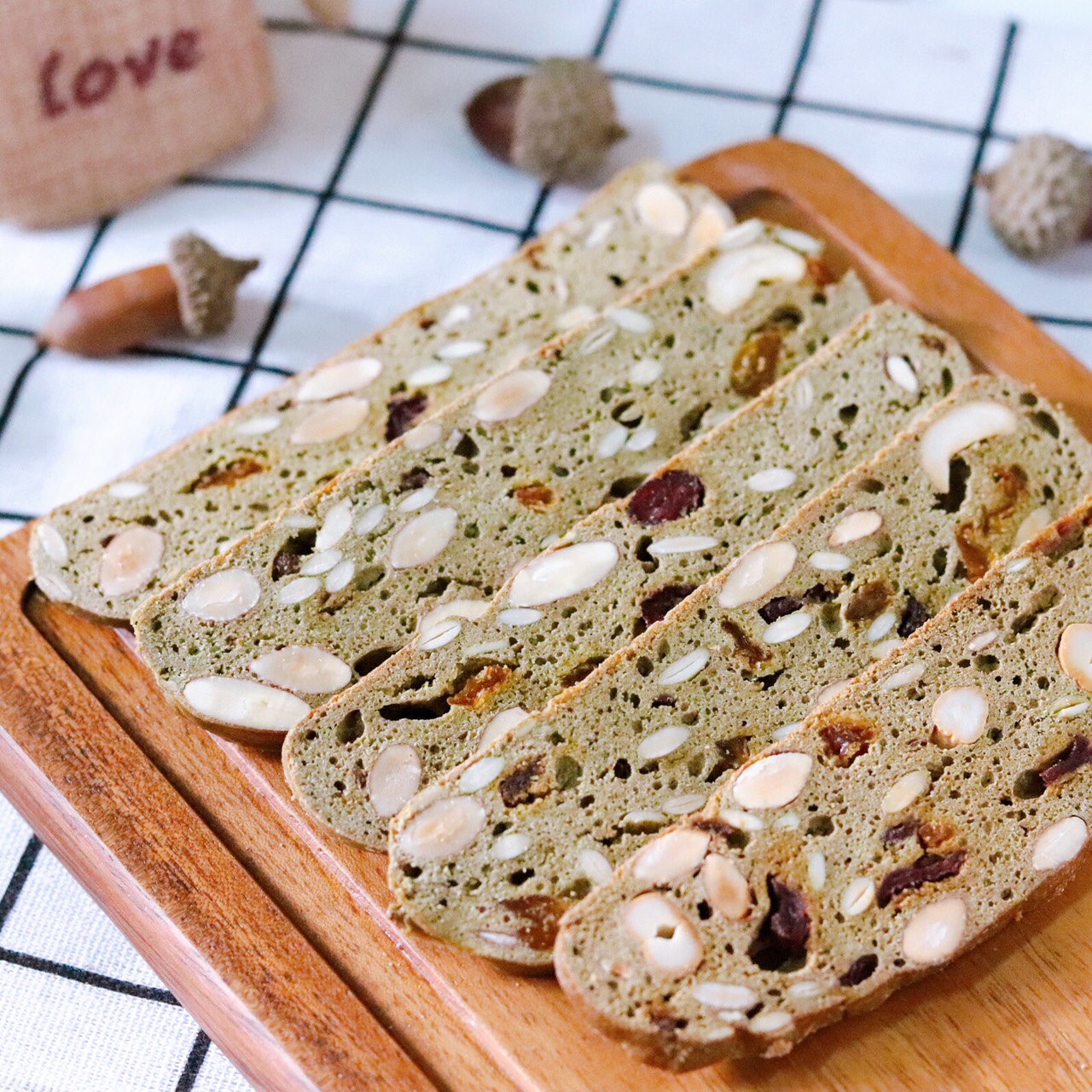 Biscotti (hoàn toàn từ bột mì nguyên cám), - Vị truyền thống