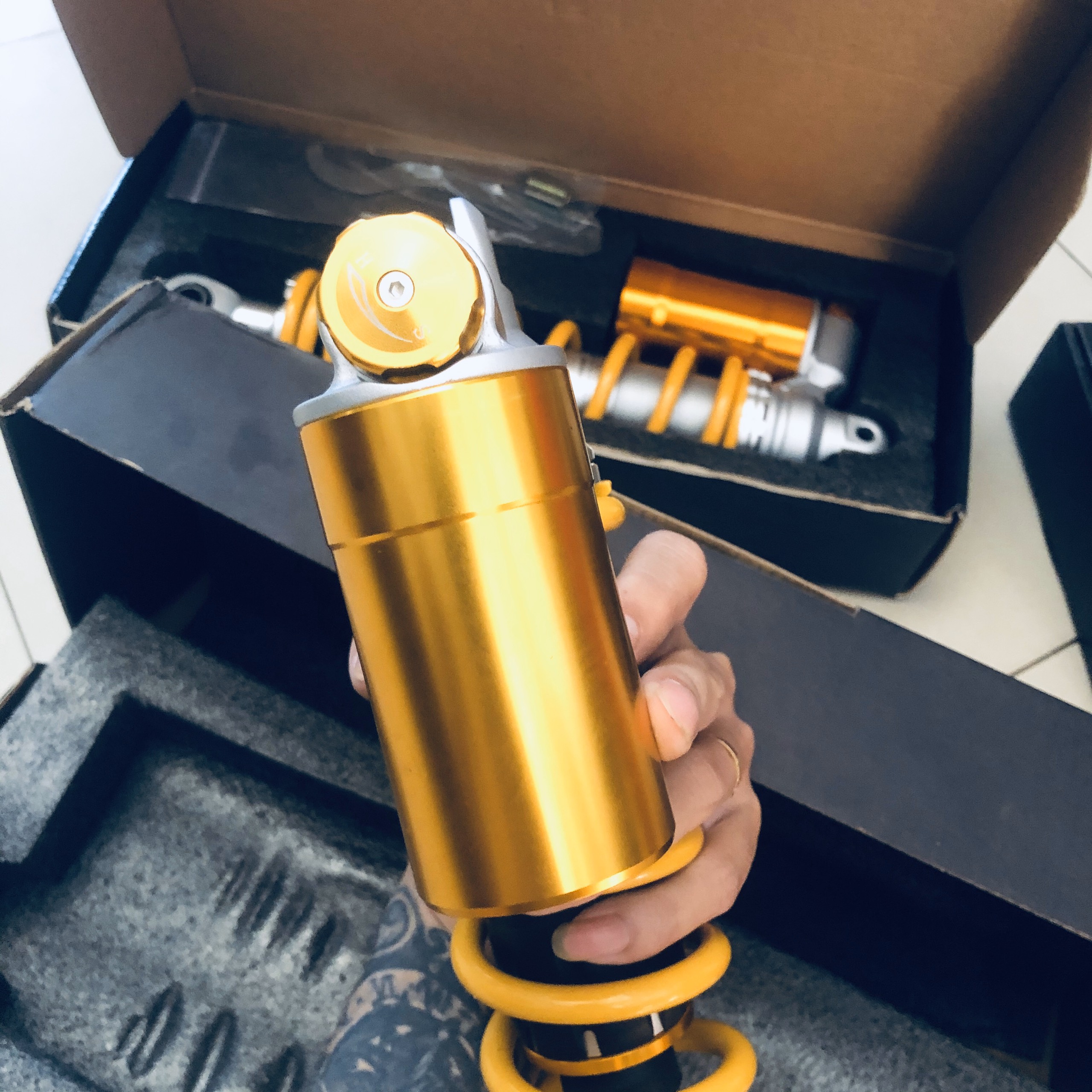 [HCM]Phuộc Ohlins gắn cho các loại xe tay ga   VarioClickVision