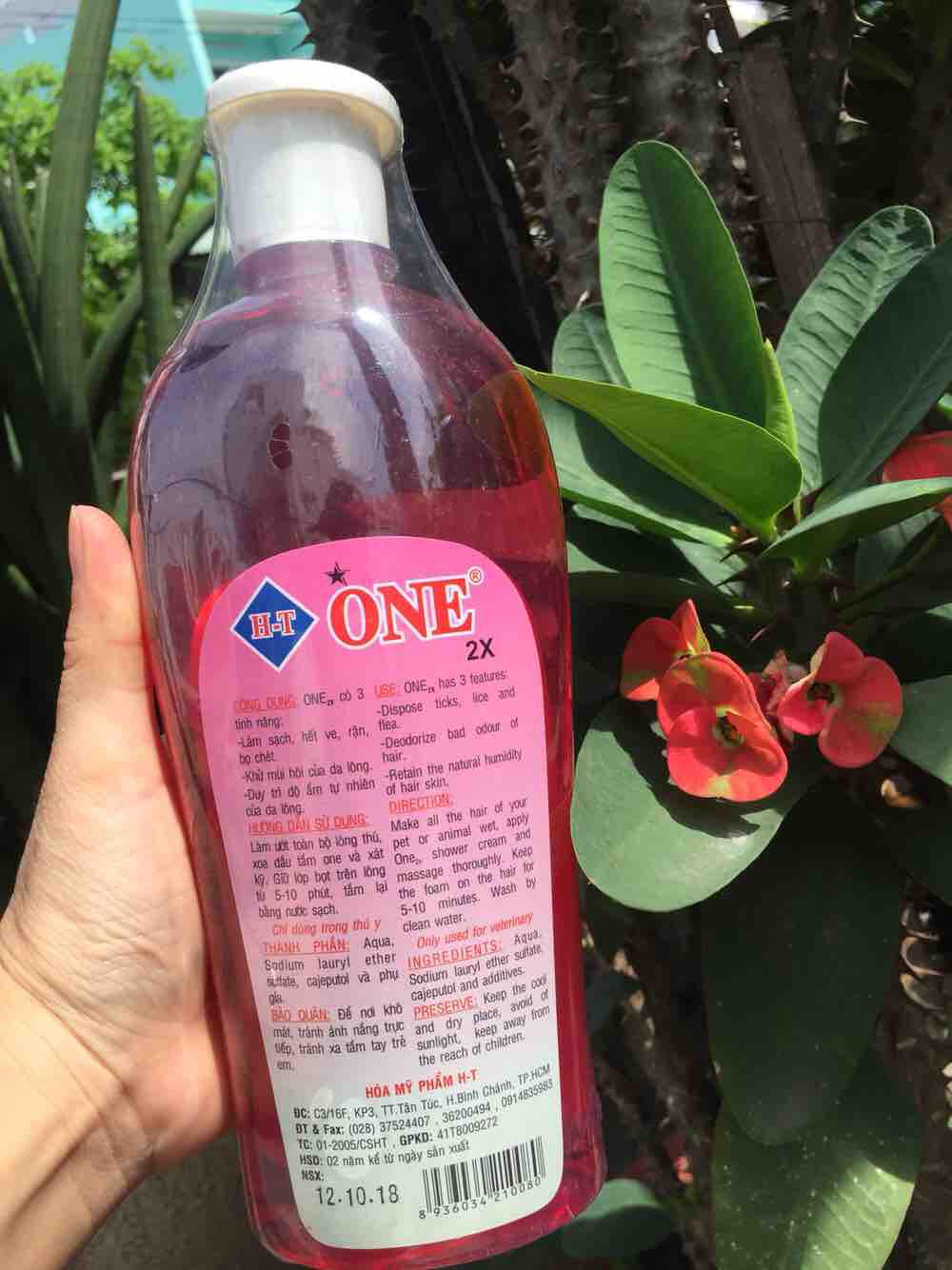 Dầu tắm Chó Mèo ONE 2X  500 ml sạch ve rận