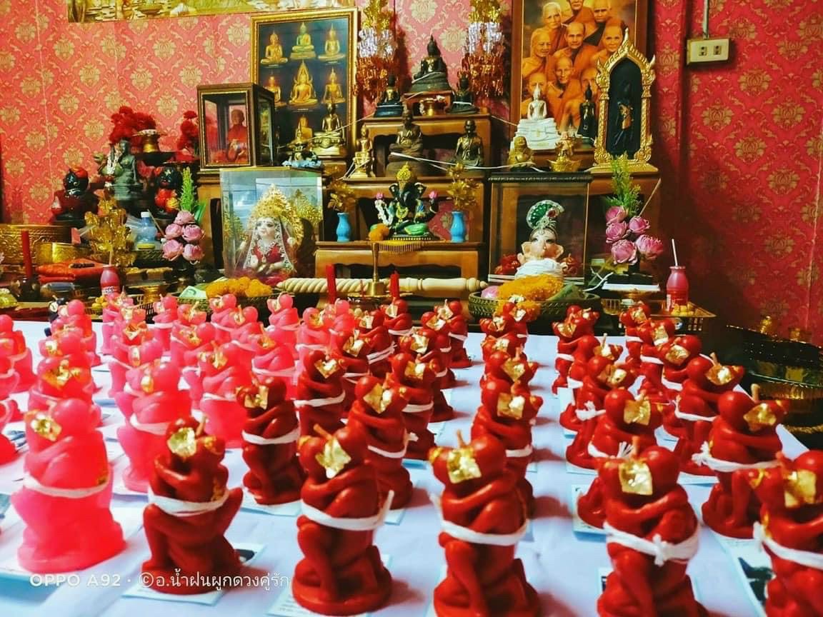 Nến đôi tình yêu
