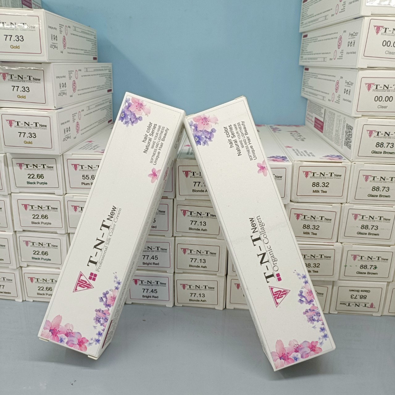 Thuốc nhuộm tóc màu Nâu Cam (kèm oxi và găng tay)