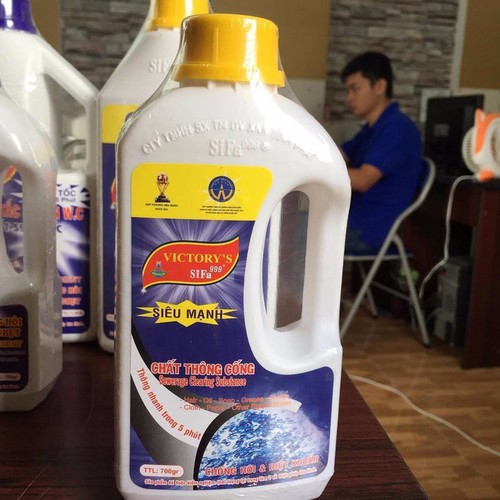 CHAI THÔNG CẦU CỐNG CỰC MẠNH SIFA 999 700ml