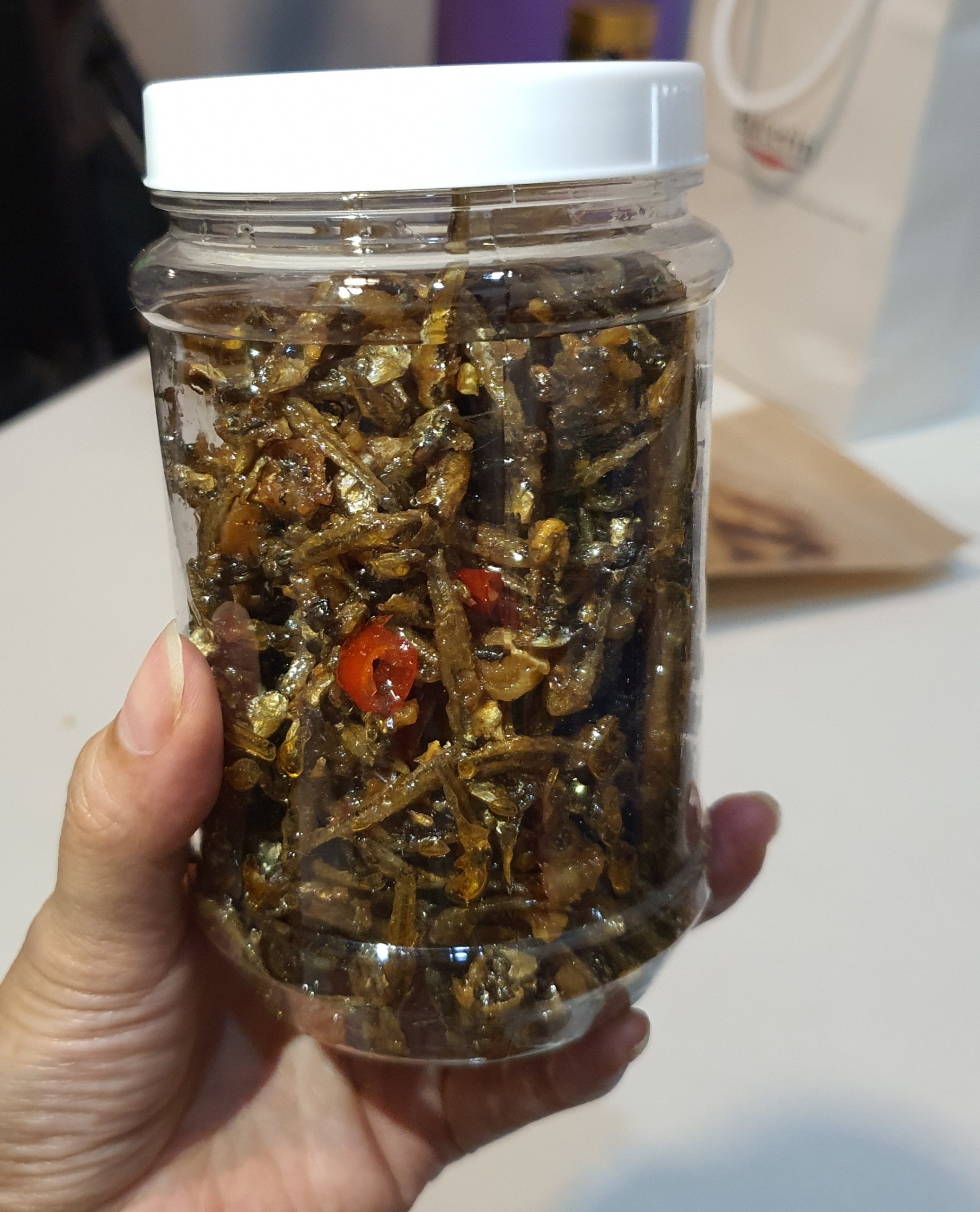 Cá cơm chiên tỏi thơm giòn nhà Mid 200gr
