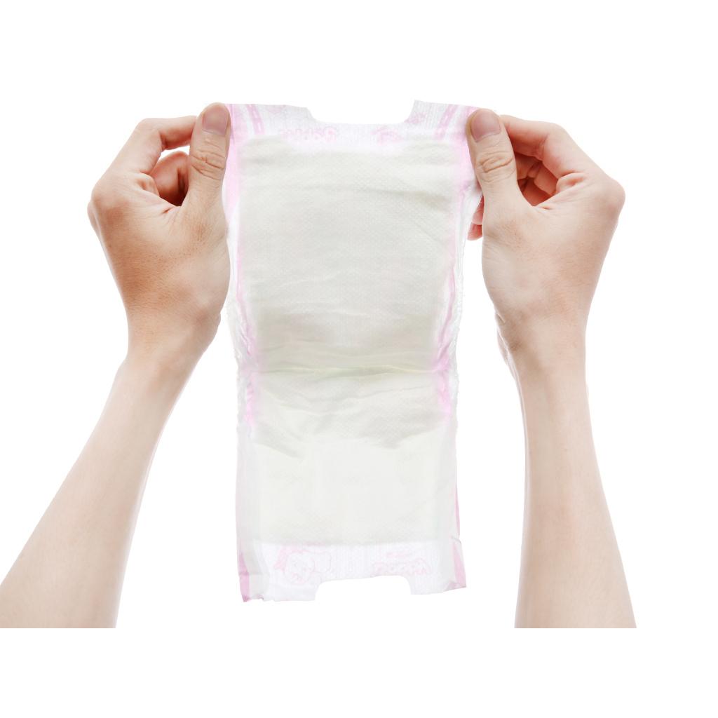 Miếng Lót Sơ Sinh Bobby Newborn 1 - Bịch 108 Miếng (Dành cho trẻ 1 tháng tuổi)