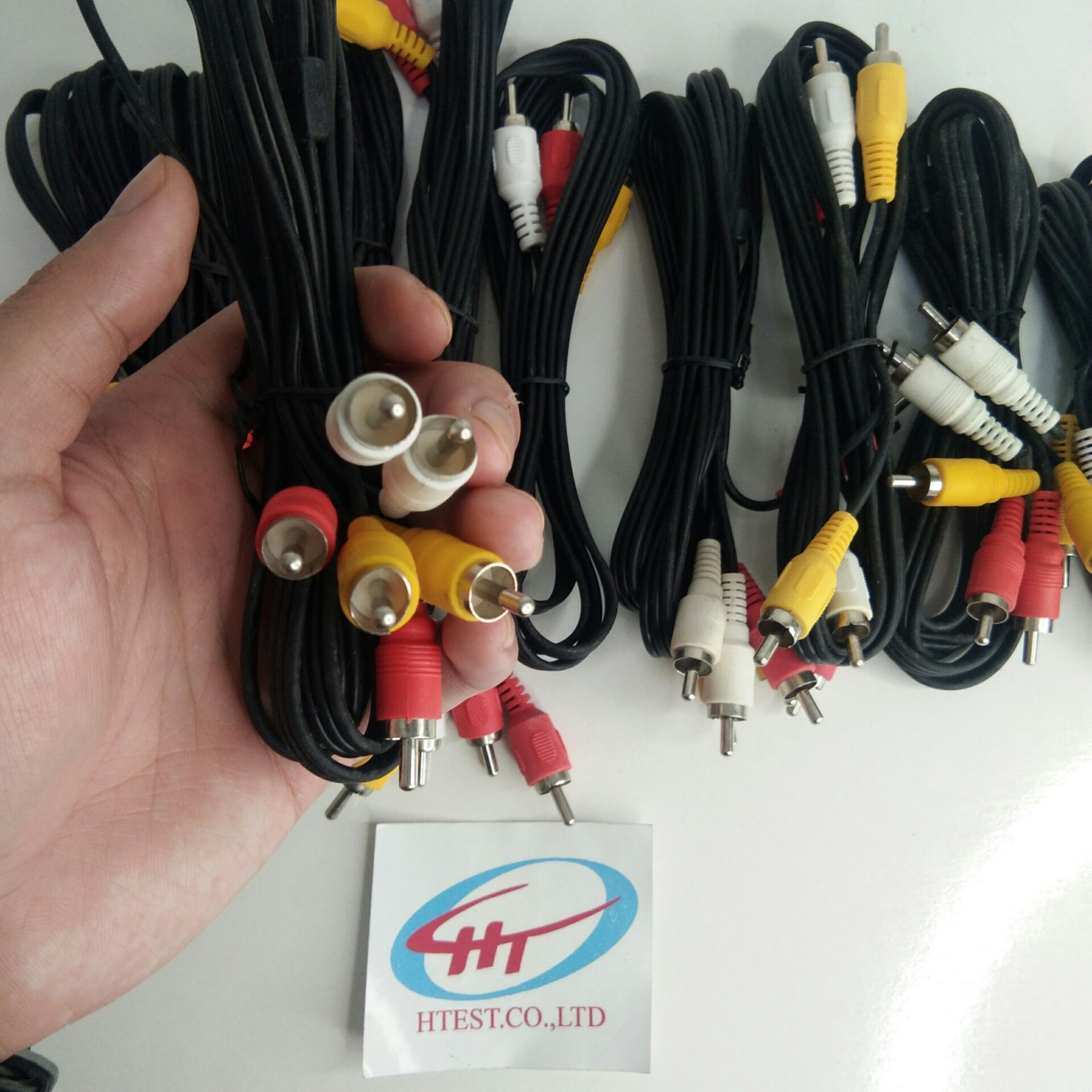 Dây AV 6 đầu chiều dài 1.5M/ Đen, không bọc - SP000051