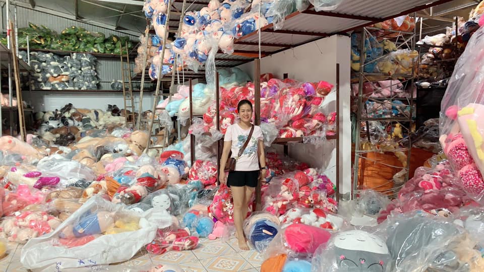 Gấu bông khủng long mắt lồi khổ 110cm