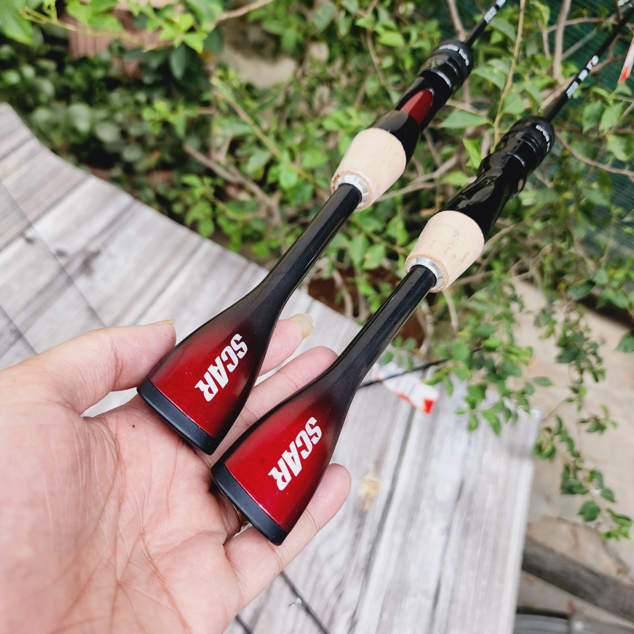 Cần câu cá lure ul cán bóng chày chất liệu sợi các bon màu xanh tiger và đỏ mận giá học sinh