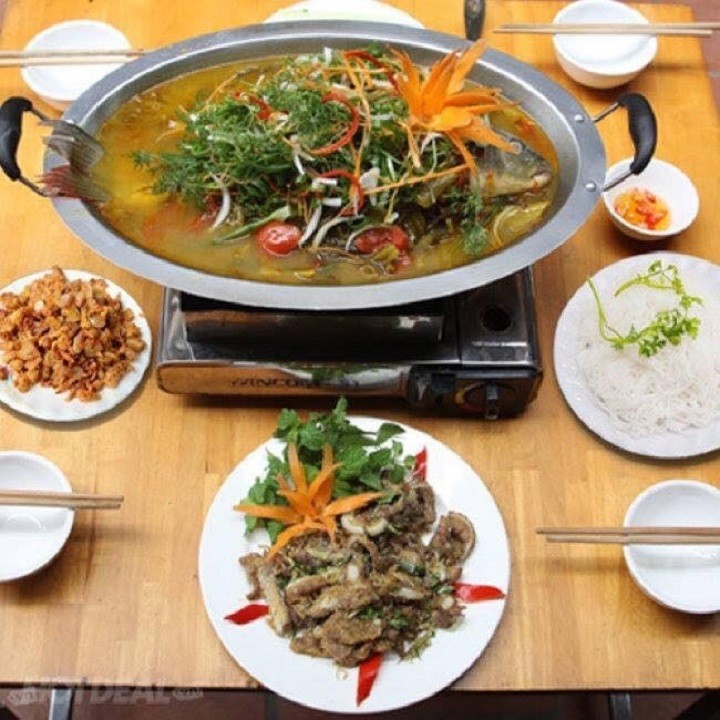 Khay Cá Chép Om Dưa