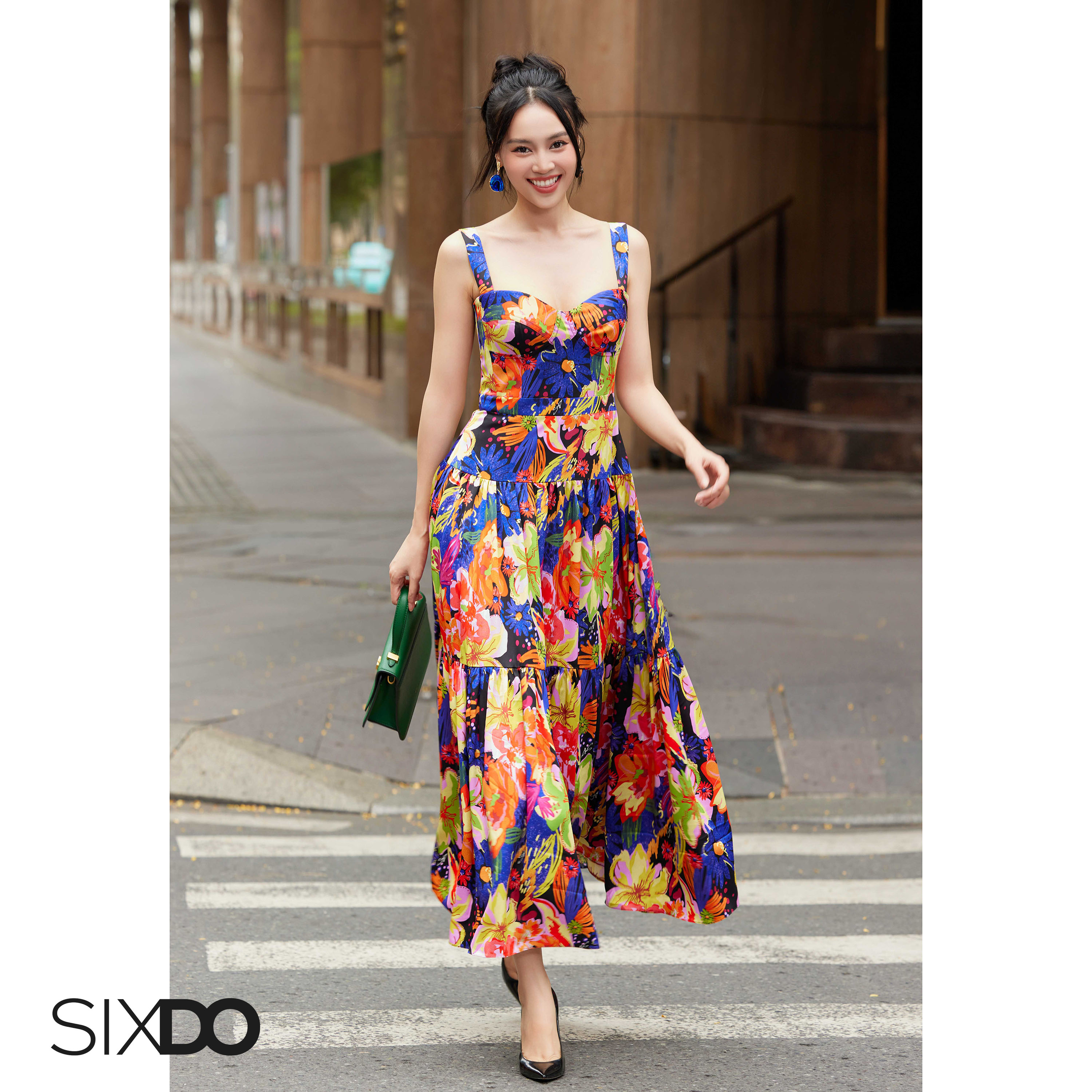 Đầm lụa hoa hai dây nhiều màu SIXDO (Multicolor Floral Midi Silk Dress)