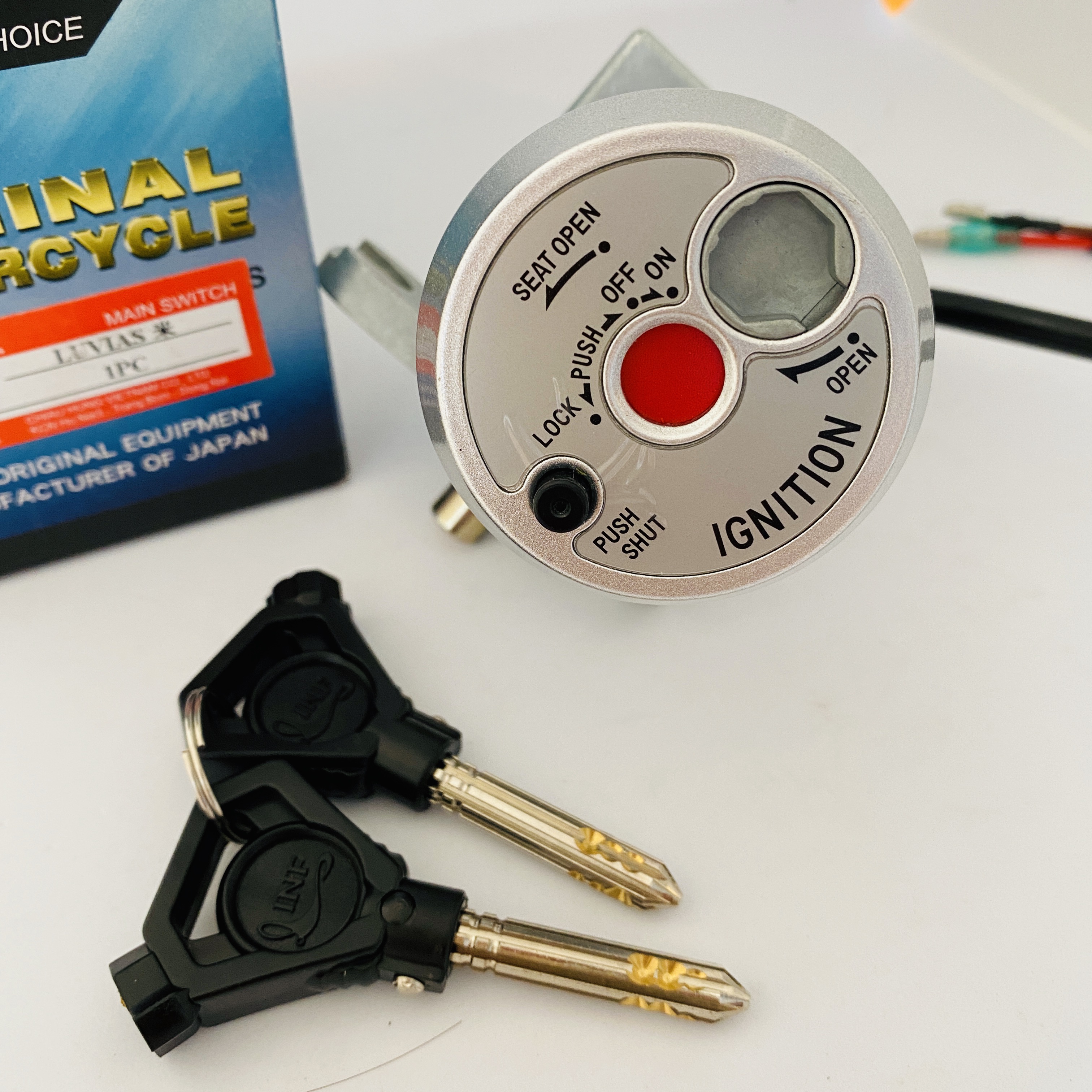 Ổ Khóa Từ 8 cạnh Yamaha Luvias