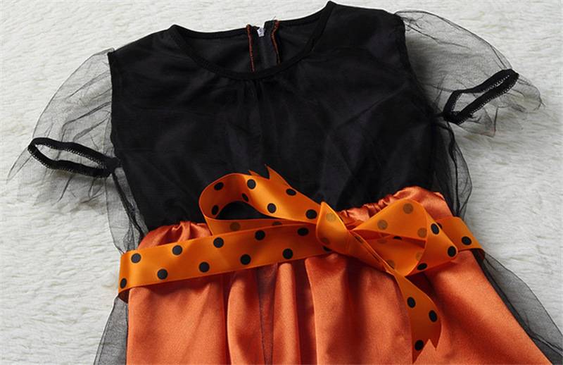 Đầm phù thủy Halloween cực đáng yêu cho bé gái