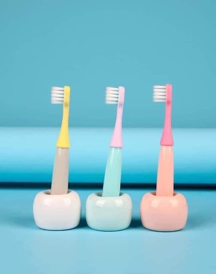 Set 3 bàn chải đánh răng cho bé