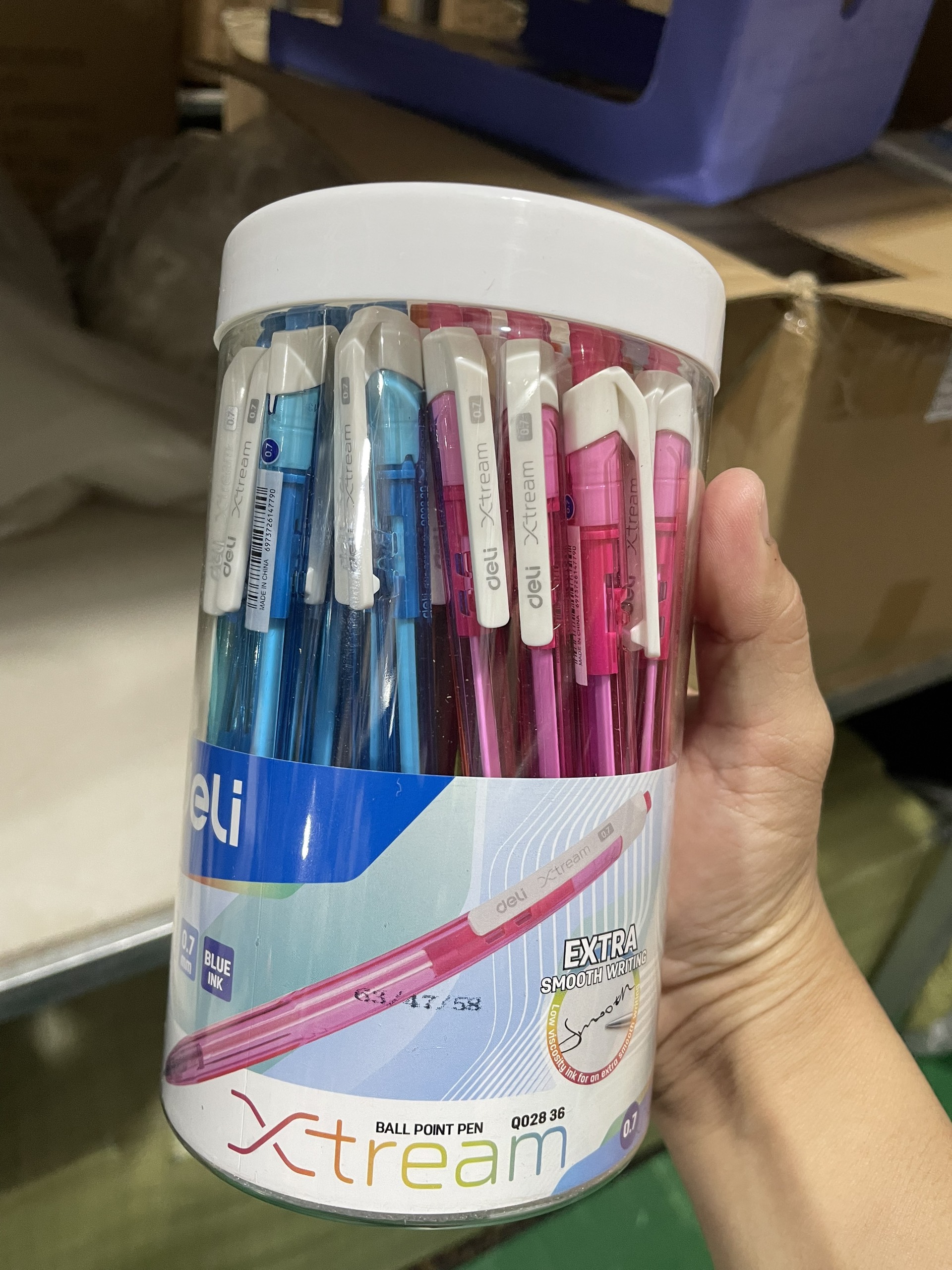 (1 Cây) Bút bi dầu đầu bấm XTREAM (Mực Xanh) - 0.7mm - EQ02836