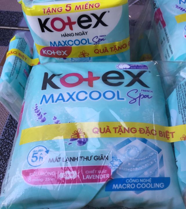 Băng Vệ Sinh Kotex Thảo Dược Cool (MaxCool) Dịu Mát 23cm (8 miếng/gói)