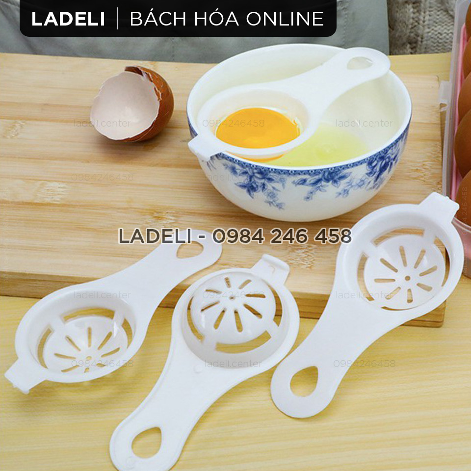 Dụng cụ tách lòng đỏ trứng gà