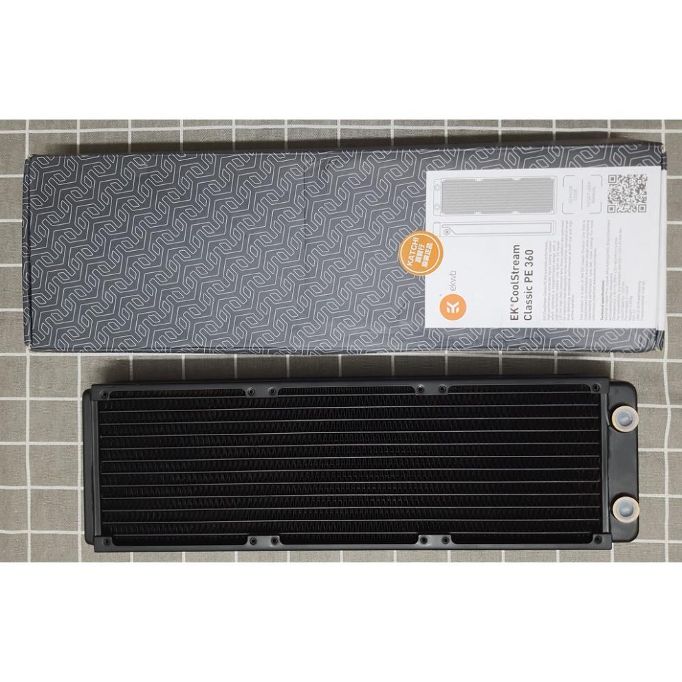 Thanh lý Két làm mát Radiator EK PE classic